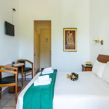 Hotel Paradise Corfu Liapades
