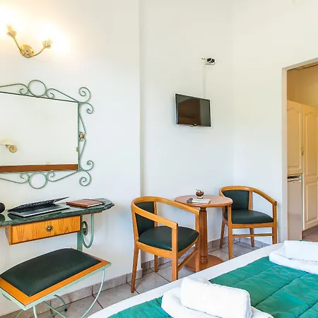 Paradise Corfu Hotel Liapades
