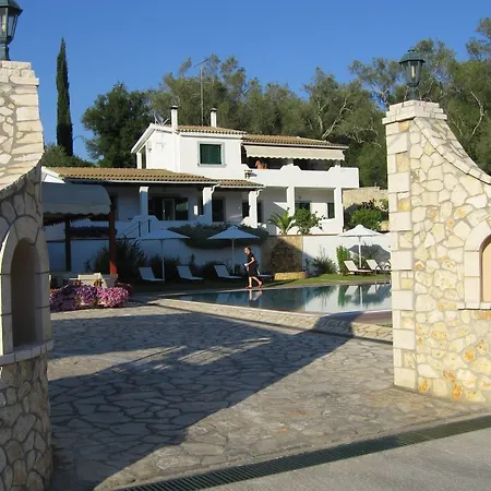 Paradise Corfu Hotel 3*