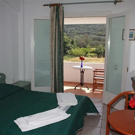 Hotel Paradise Corfu 3*