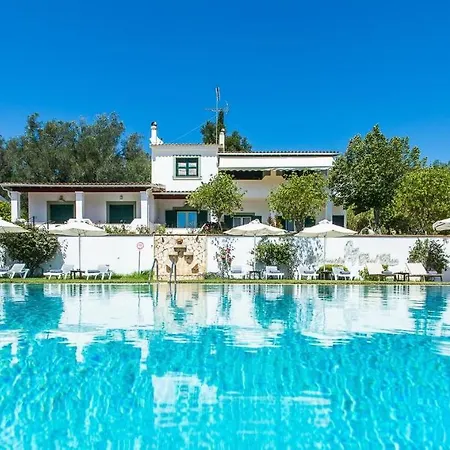 Hotel Paradise Corfu 3*